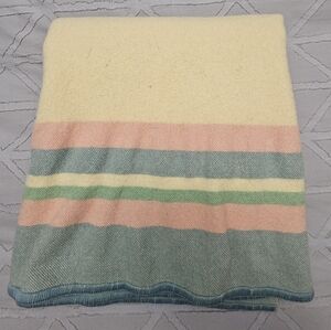 RARE Vintage Haddon Hall All Wool Blanket 🌟Host Pick🌟